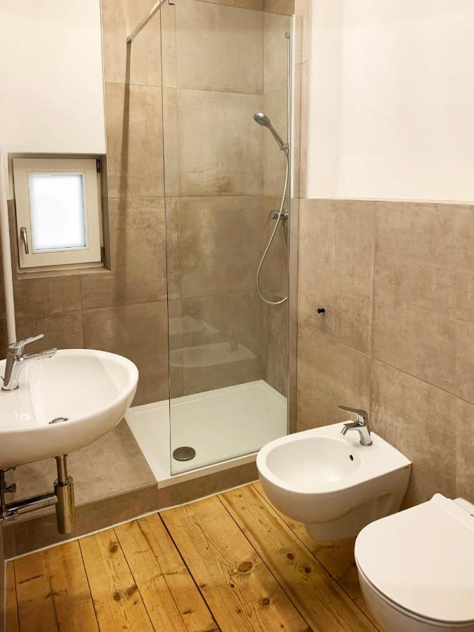 Apartamento Antica Torre Sondrio Exterior foto